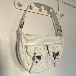 White Michael Kors bag 🤍